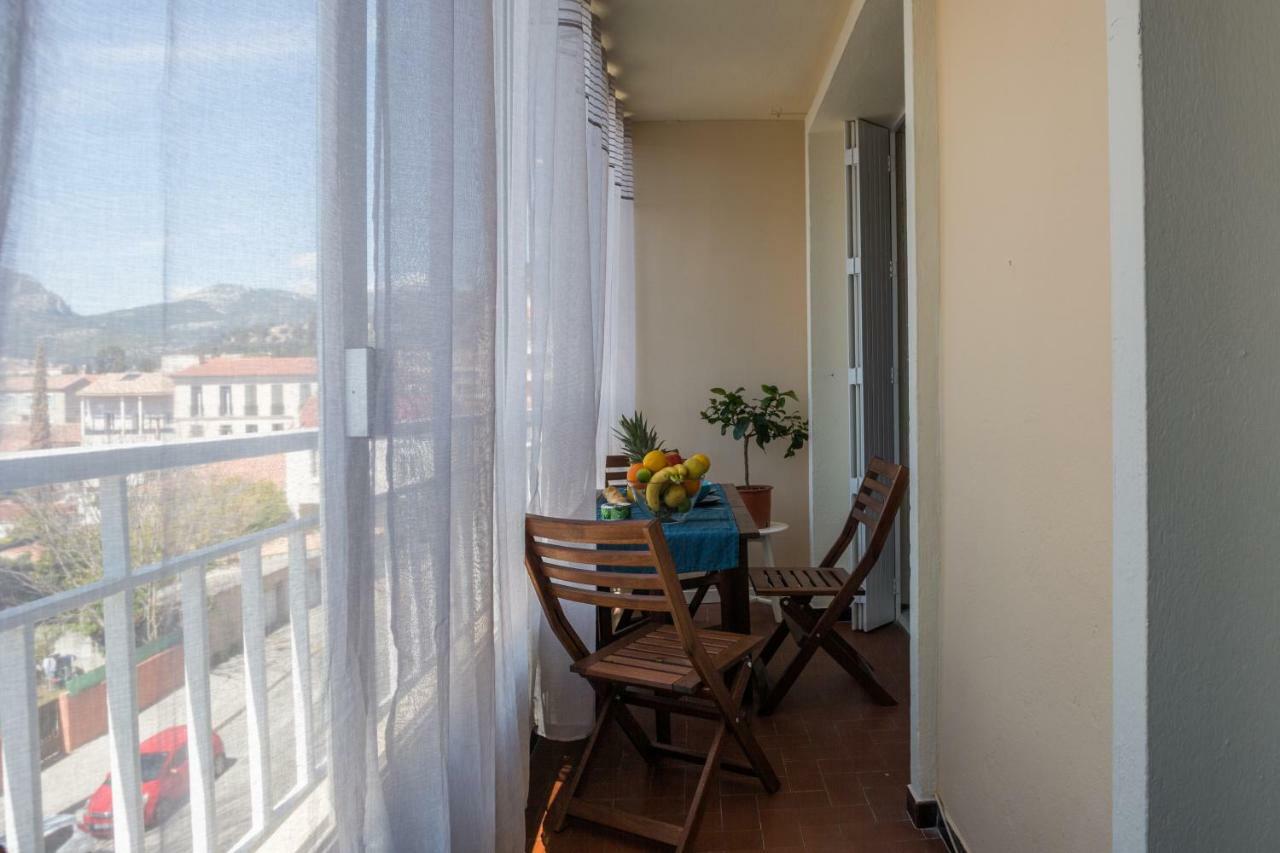 Appartement 2 Pieces Avec Balcon Тулон Экстерьер фото